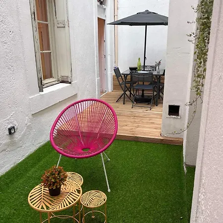 Apartment Climatise Aux Pieds De La Cite