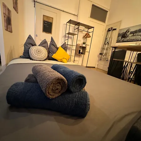 Climatise Aux Pieds De La Cite