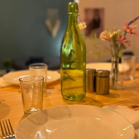 Climatise Aux Pieds De La Cite Lejlighed *