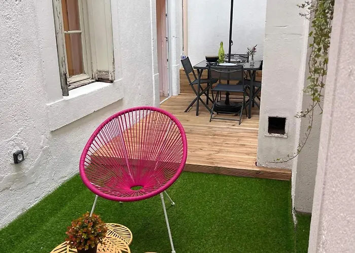 Apartment Climatise Aux Pieds De La Cite