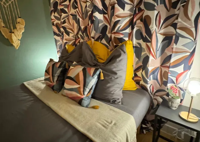 Climatise Aux Pieds De La Cite Carcassonne